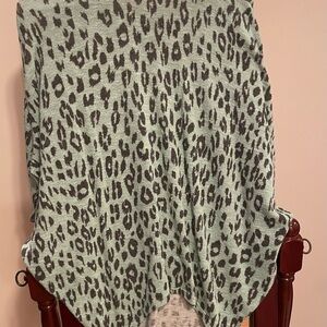 Leopard Print Women's Top - Mint and Gray